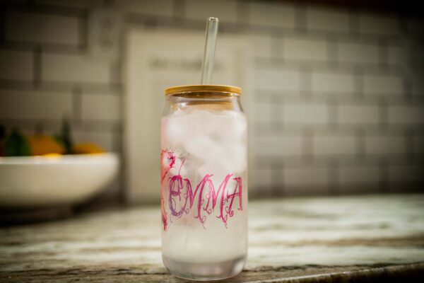 Birth Flower 18 Oz. Glass Tumbler